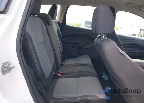 2017 Ford Escape S z USA, uszkodzony, nr VIN 1FMCU0F71HUE25636